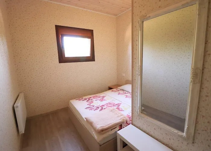 Pozinge Pegasas Pokyliu Namai Country house